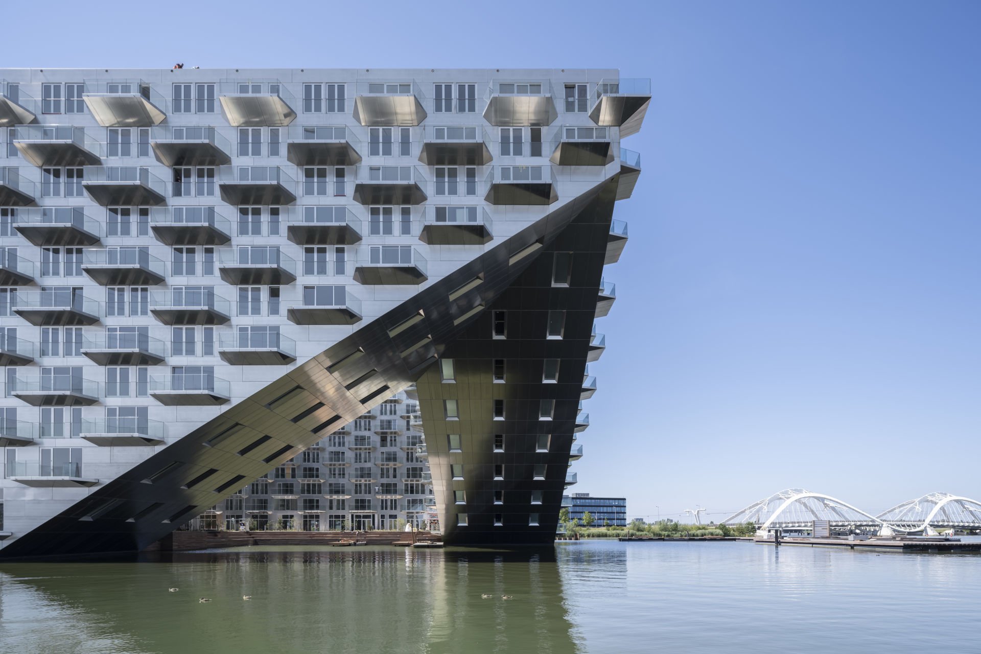 {05} Sustainable Solutions